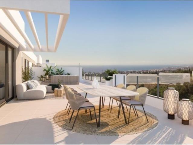 Piso de alto standing de 104 m2 en venta en Marbella, Andalucía