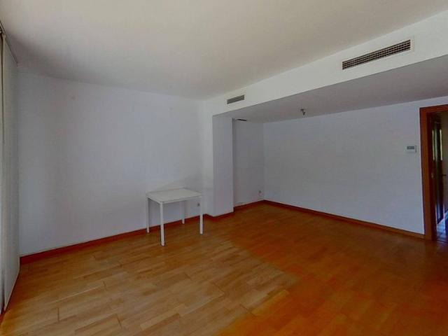 Piso de alto standing de 105 m2 en alquiler en Gavà, España