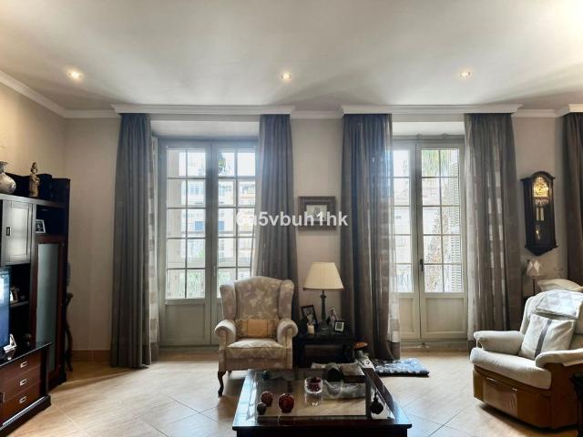 Piso de alto standing de 106 m2 en venta en Málaga, España