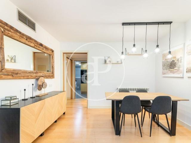Piso de alto standing de 107 m2 en alquiler en Barcelona, España