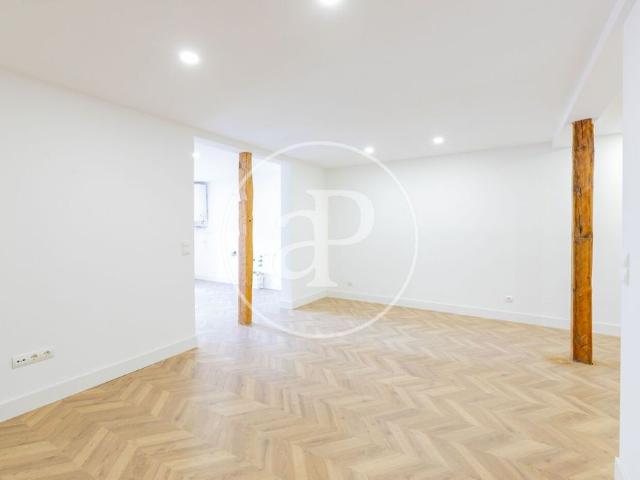 Piso de alto standing de 107 m2 en venta en Madrid, Comunidad de Madrid