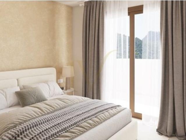 Piso de alto standing de 107 m2 en venta en Benahavís, España
