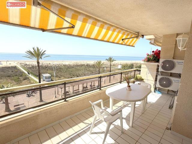 Piso de alto standing de 108 m2 en venta en Segur de Calafell, Cataluña