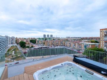 Piso de alto standing de 109 m2 en venta en Málaga, Andalucía