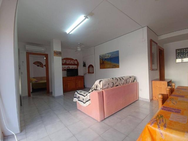 Piso de alto standing de 100 m2 en alquiler en La Manga, Murcia