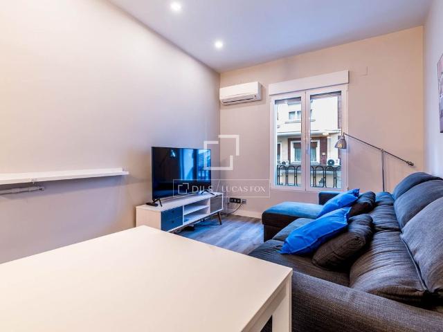 Piso de alto standing de 100 m2 en venta en Madrid, Comunidad de Madrid