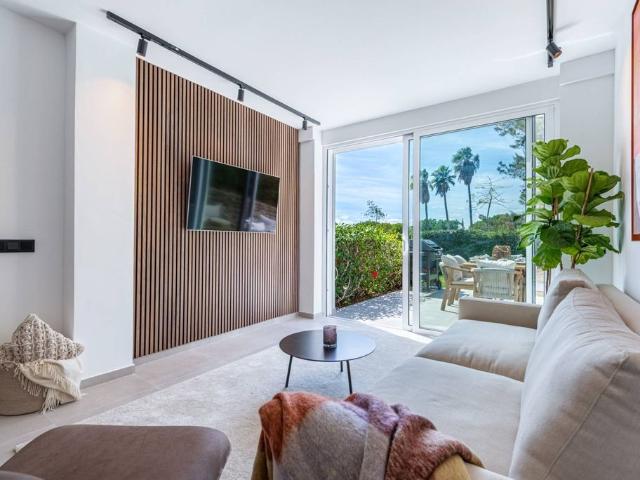 Piso de alto standing de 101 m2 en venta en Marbella, Andalucía
