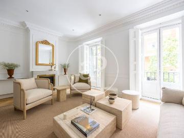 Piso de alto standing de 103 m2 en venta en Madrid, Comunidad de Madrid