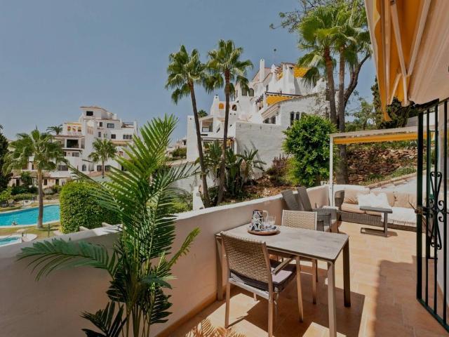 Piso de alto standing de 103 m2 en venta en Nueva Andalucia, Andalucía