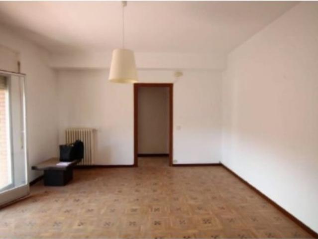 Piso de alto standing de 115 m2 en venta en Madrid, España