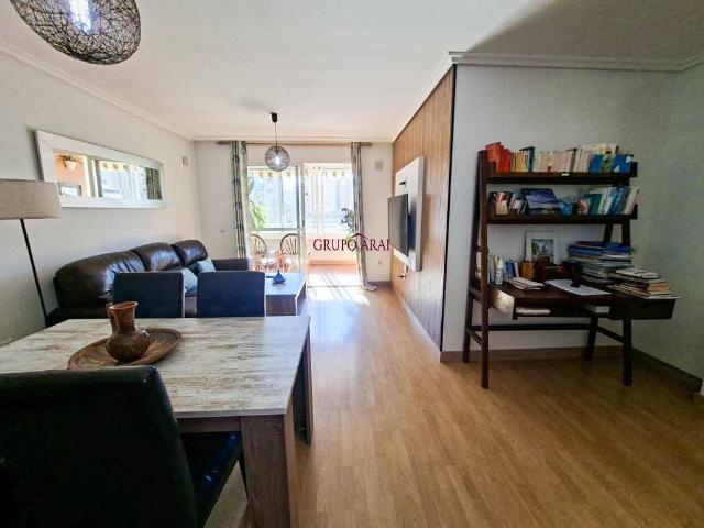 Piso de alto standing de 117 m2 en venta en Alicante, Comunidad Valenciana