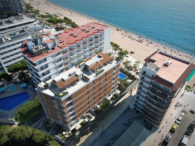 Piso de alto standing de 117 m2 en venta en Playa de Aro, Cataluña