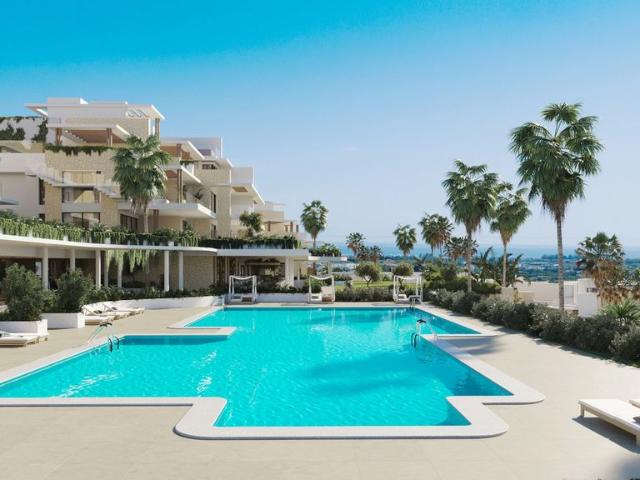 Piso de alto standing de 118 m2 en venta en Estepona, España