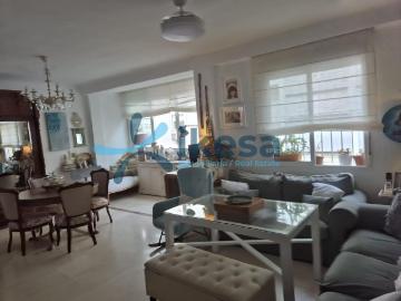 Piso de alto standing de 111 m2 en venta en Sevilla, España