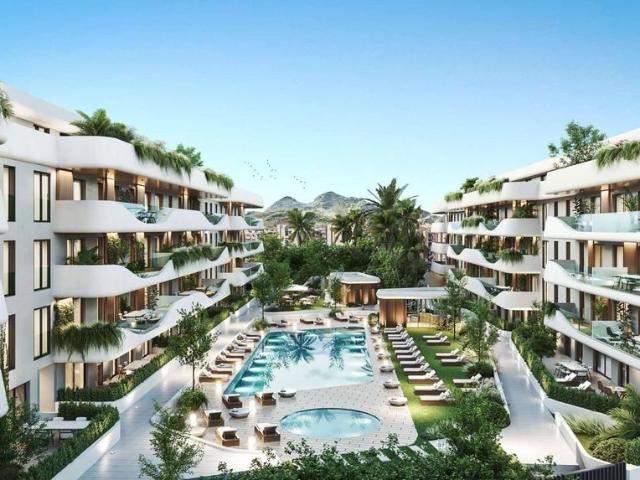 Piso de alto standing de 124 m2 en venta en San Pedro de Alcántara, Andalucía
