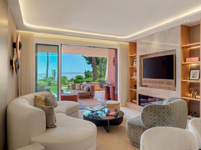 Piso de alto standing de 126 m2 en venta en Marbella, España