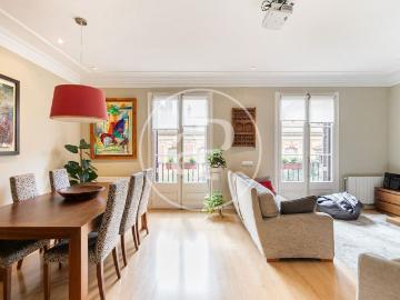 Carrer del Bonsuccés, Jardins Torres Clavé