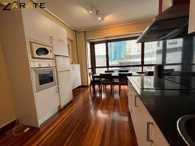 Piso de alto standing de 129 m2 en venta en Bilbao, País Vasco