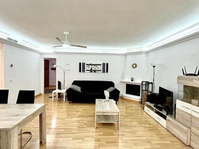 Piso de alto standing de 120 m2 en alquiler en Nueva Andalucia, España