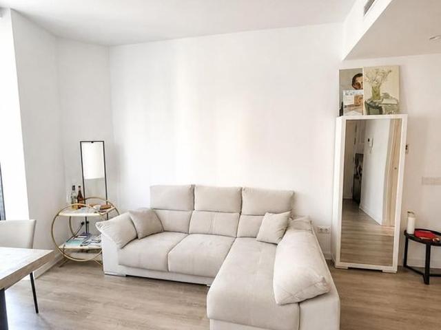 Piso de alto standing de 120 m2 en alquiler en Valencia, Comunidad Valenciana