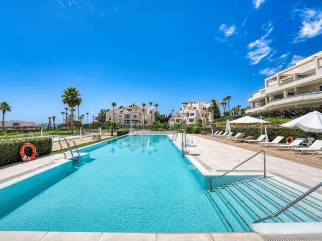 Piso de alto standing de 135 m2 en venta en Marbella, Andalucía