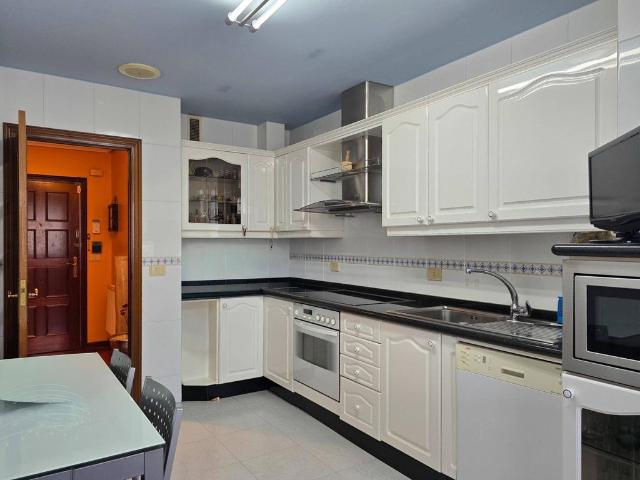 Piso de alto standing de 135 m2 en venta en La Coruña, Galicia