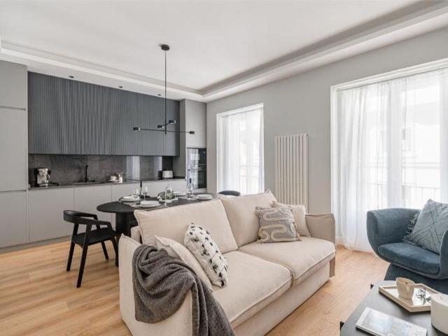 Piso de alto standing de 136 m2 en venta en Madrid, Comunidad de Madrid