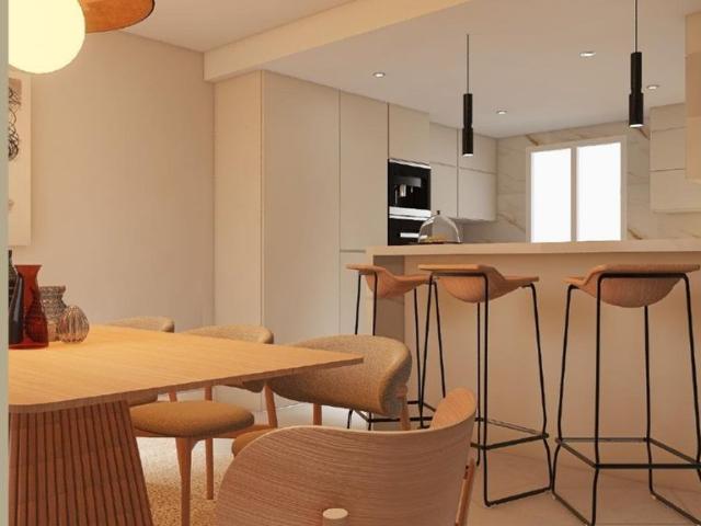 Piso de alto standing de 136 m2 en venta en Madrid, España