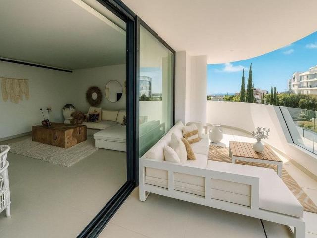 Piso de alto standing de 136 m2 en venta en Fuengirola, Andalucía