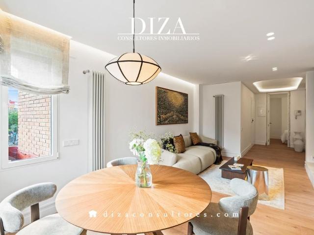 Piso de alto standing de 137 m2 en venta en Madrid, Comunidad de Madrid