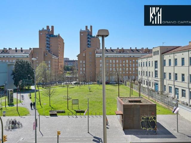 Piso de alto standing de 138 m2 en venta en Girona, España