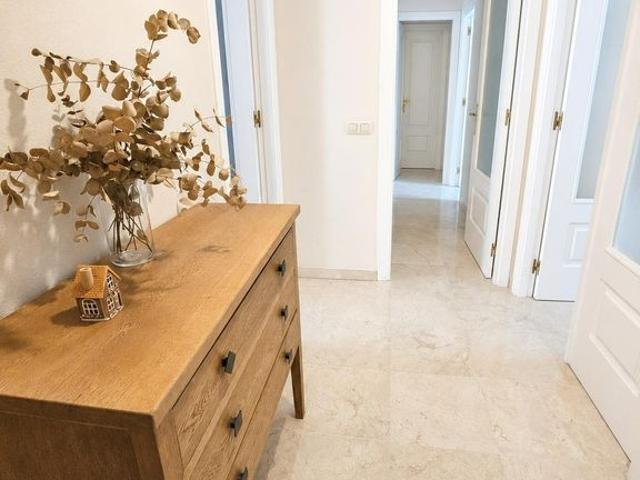 Piso de alto standing de 139 m2 en venta en Málaga, España