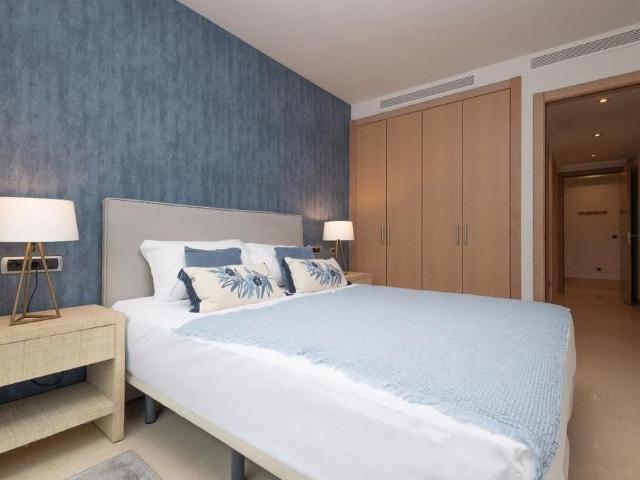 Piso de alto standing de 130 m2 en alquiler en The Golden Mile, Marbella, Andalucía