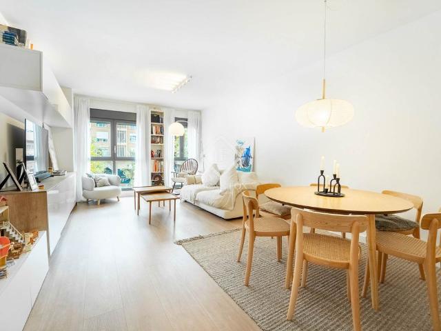 Piso de alto standing de 130 m2 en venta en Alicante, España