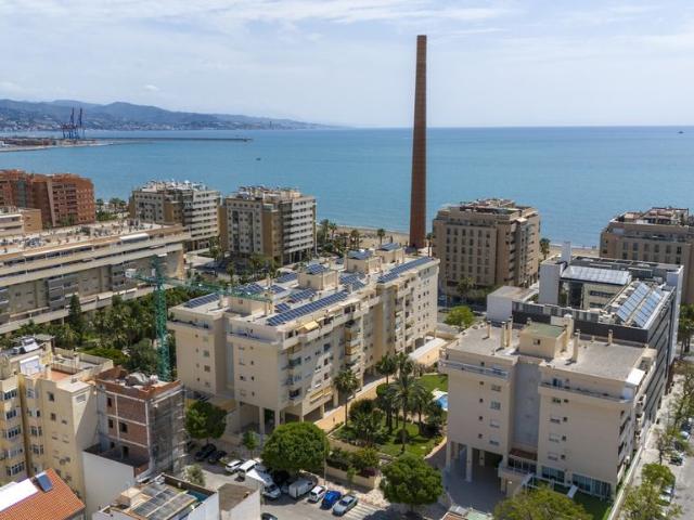 Piso de alto standing de 131 m2 en venta en Málaga, Andalucía