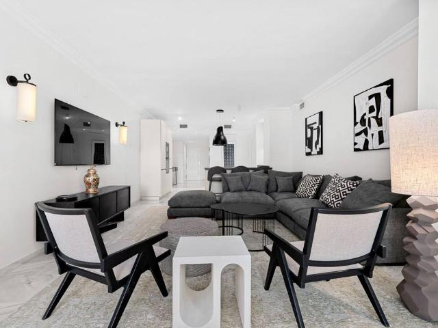 Piso de alto standing en alquiler en Marbella, España