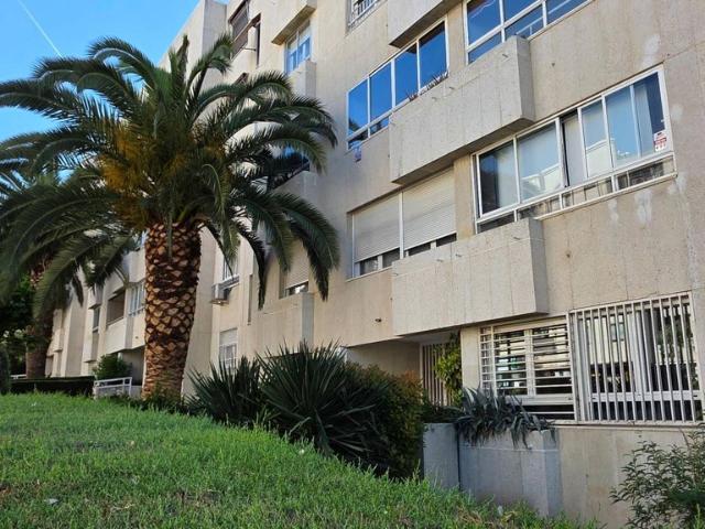 Piso de alto standing de 147 m2 en venta en Madrid, Comunidad de Madrid
