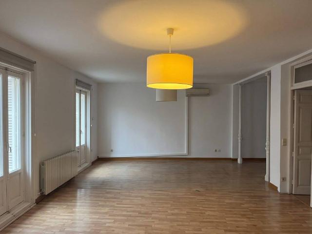 Piso de alto standing de 148 m2 en venta en Madrid, Comunidad de Madrid