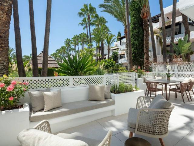 Piso de alto standing de 149 m2 en venta en The Golden Mile, Marbella, Andalucía