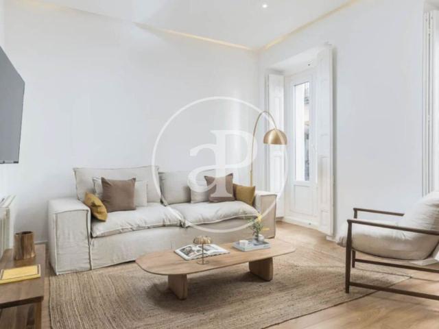 Piso de alto standing de 140 m2 en alquiler en Madrid, España