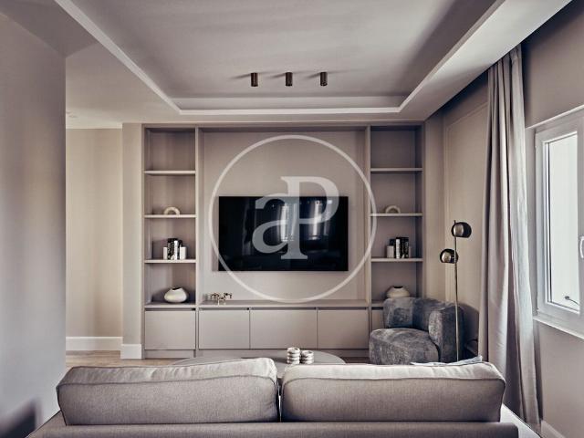 Piso de alto standing de 141 m2 en venta en Madrid, España