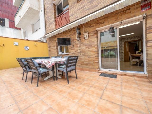 Piso de alto standing de 155 m2 en venta en Badalona, Cataluña