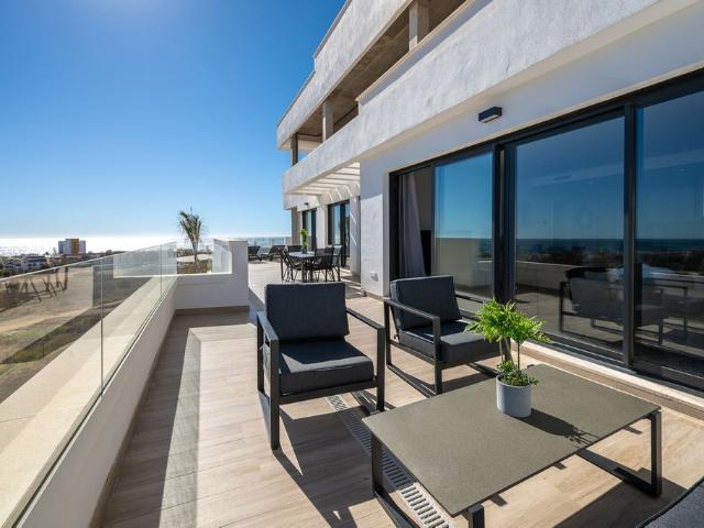 Piso de alto standing de 156 m2 en venta en La Cala De Mijas, Andalucía