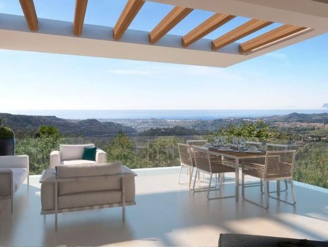 Piso de alto standing de 158 m2 en venta en Benahavís, España