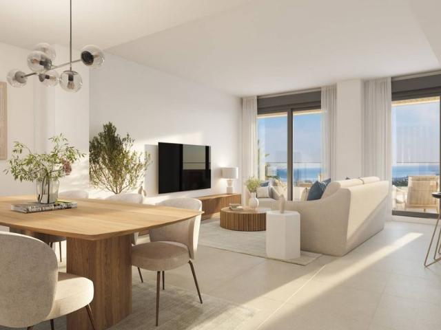 Piso de alto standing de 159 m2 en venta en Estepona, Andalucía