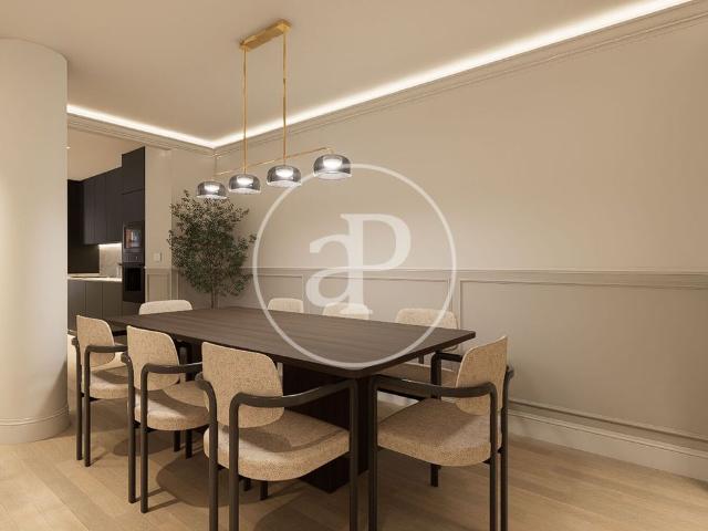 Piso de alto standing de 150 m2 en venta en Madrid, Comunidad de Madrid