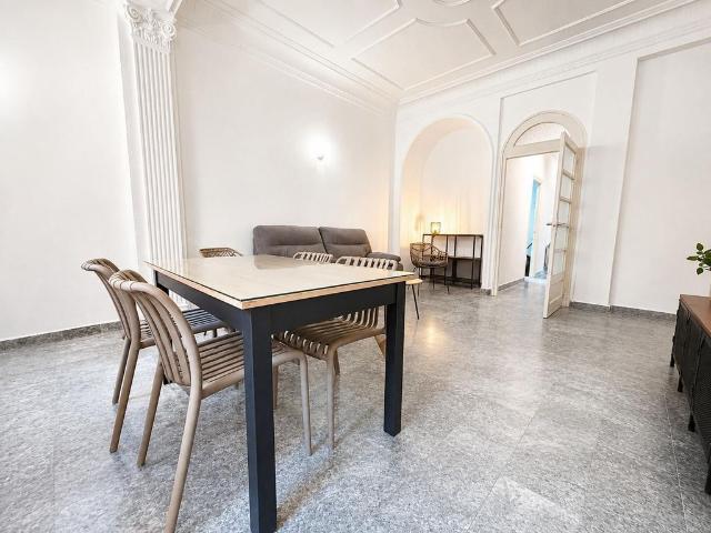 Piso de alto standing de 151 m2 en alquiler en Valencia, España