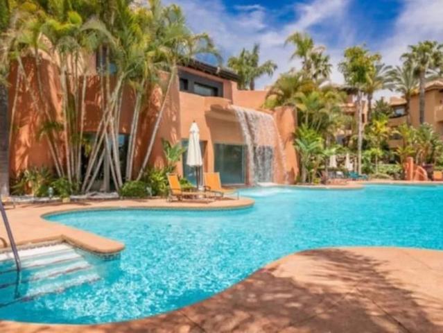 Piso de alto standing de 164 m2 en venta en Marbella, España