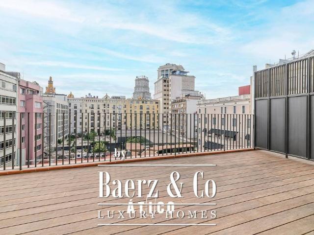 Piso de alto standing de 166 m2 en venta en Barcelona, Cataluña