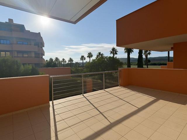 Piso de alto standing de 161 m2 en venta en Sotogrande, Andalucía